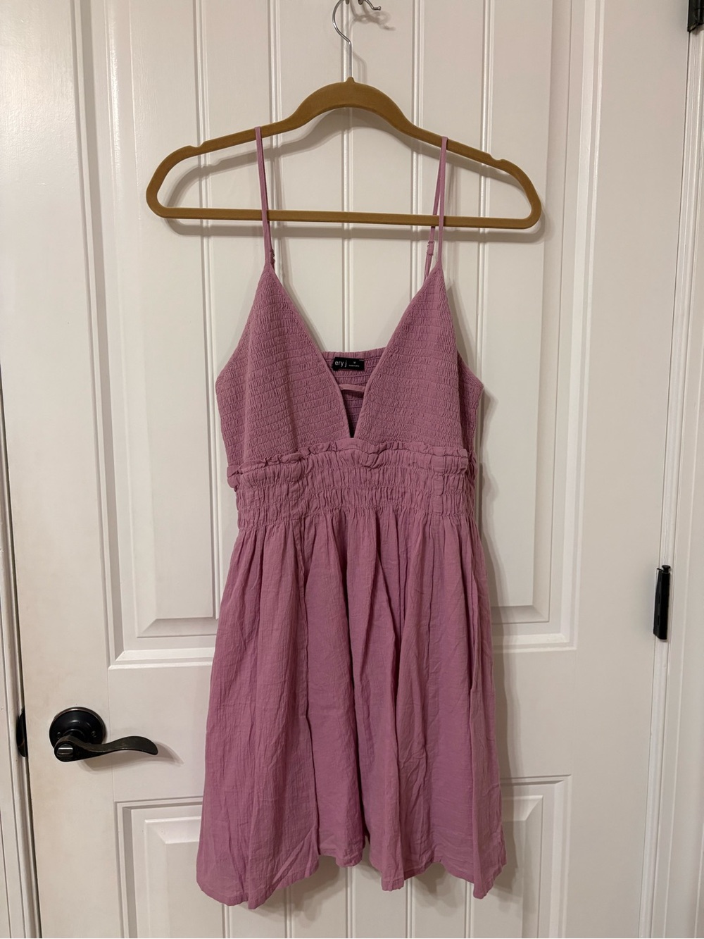 Very J Mauve Pink Textured V-Neck Dress
